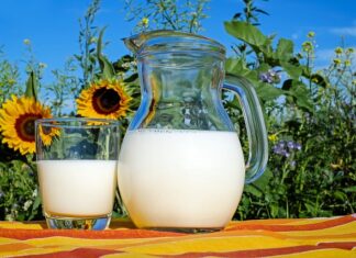 Ile kosztuje mleko na Litwie?
